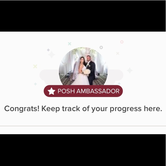 Meet your Posher, Ashley - Picture 2 of 16